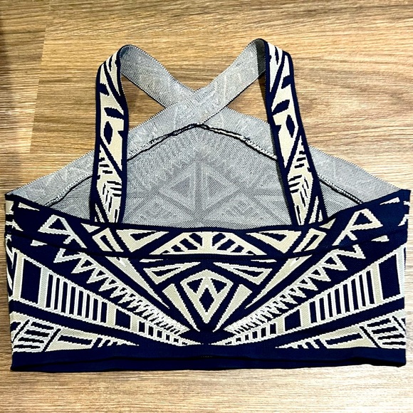 BCBG Skirt & Crop Top Set | Geometric Blue & Tan | Stretch Body Contour | Small - Picture 6 of 8